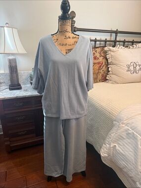 Sweater set by Joh